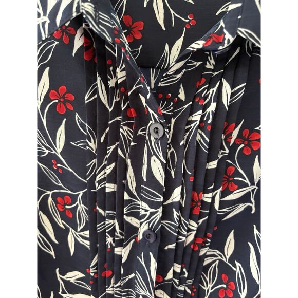Alfred Dunner Women’s Sz 12P Dark Blue, Red, White Print Short Sleeve Blouse - Picture 6 of 13